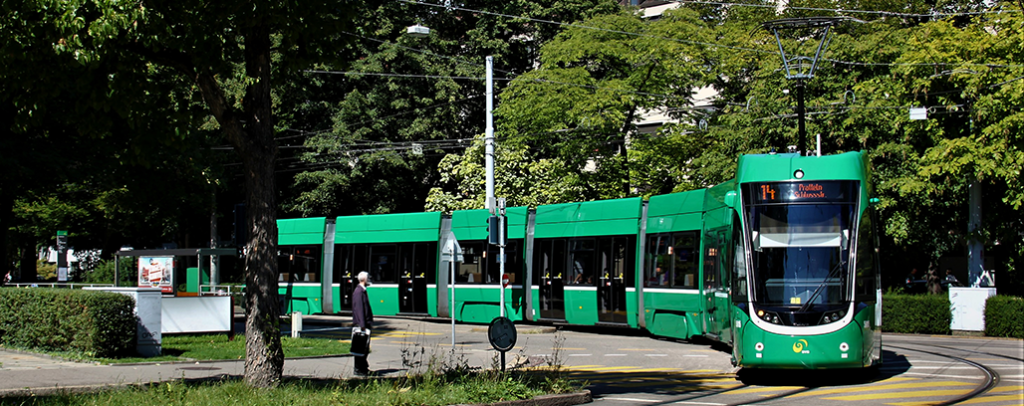 Flexity-Tram der Basler Verkehrs-Betriebe